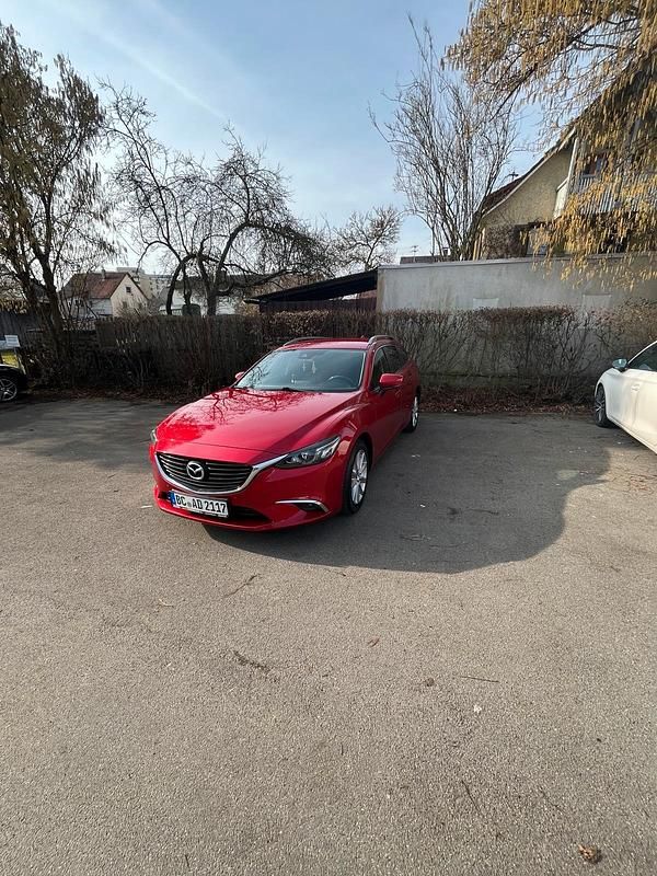 Gebraucht Mazda 6 145 PS (106 kW) 2018 Rot Kombi