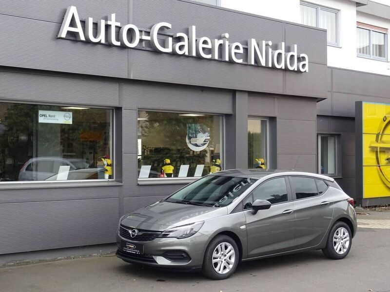 Grau Gebraucht 2021 Opel Astra Limousine | 14.990 € (Fairer Preis) - Bild 1/4