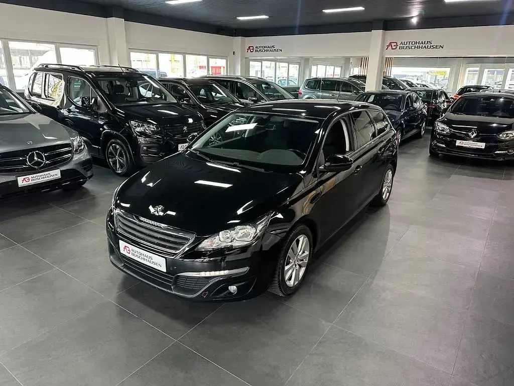 Gebraucht Peugeot 308 SW Active 110 PS (80 kW) 2017 Noir perla nera Kombi