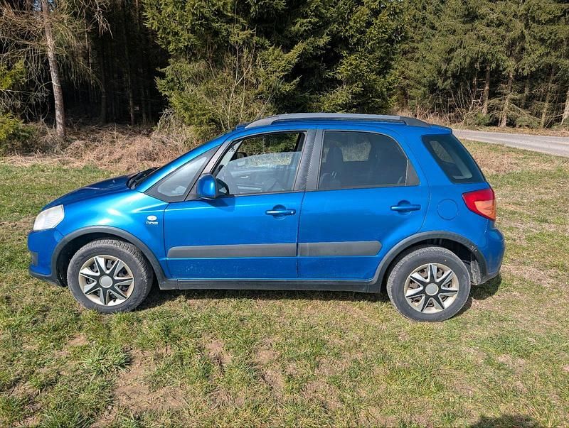 Gebraucht Suzuki SX4 120 PS (88 kW) 2008 Blau SUV