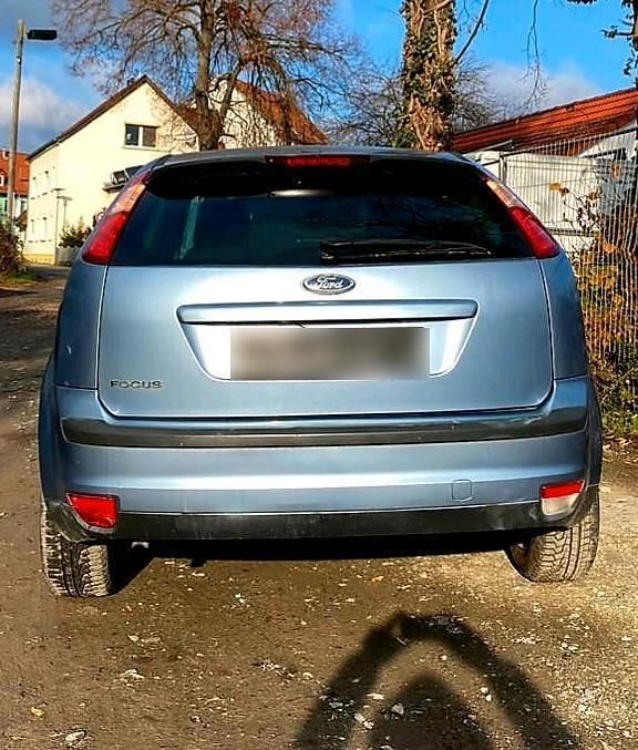 Second-hand Ford Focus 75 CP (55 kW) 2007 Verde Berlinǎ
