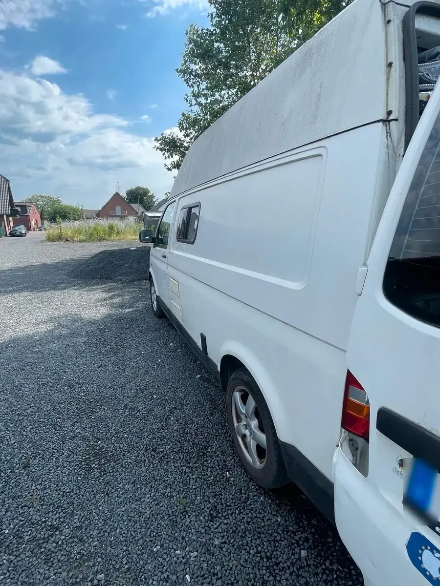 Gebraucht VW Multivan 131 PS (96 kW) 2005 Weiß Van / Kleinbus