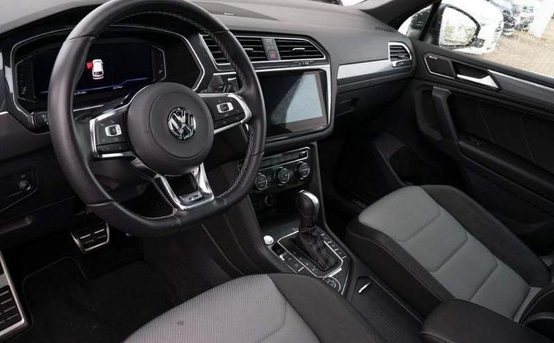 Gebraucht VW Tiguan Highline 150 PS (110 kW) 2019 Grau SUV