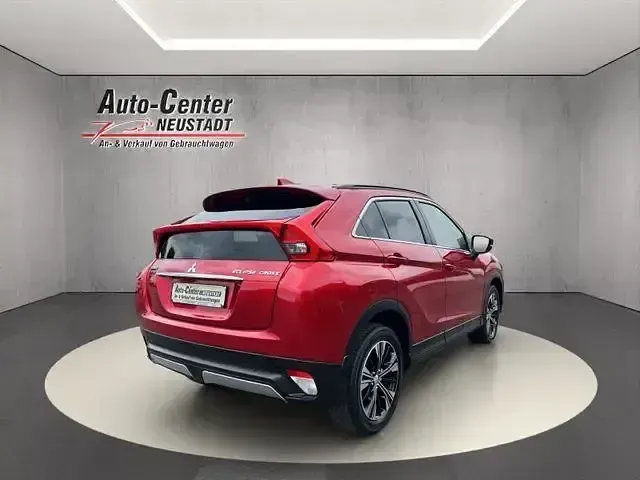 Gebraucht Mitsubishi Eclipse Cross Diamant Edition 163 PS (119 kW) 2019 Rot SUV