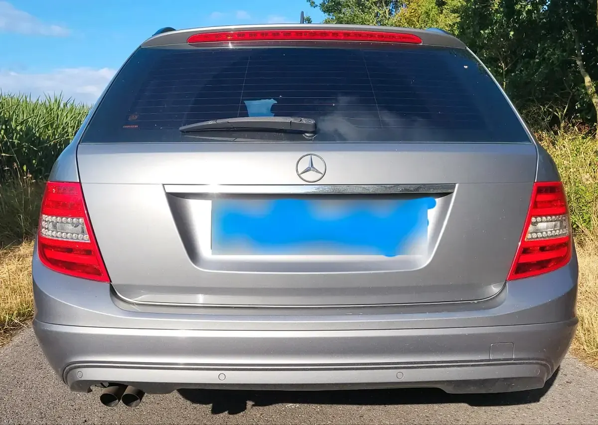 Gebraucht Mercedes C200 136 PS (100 kW) 2012 Grau Kombi