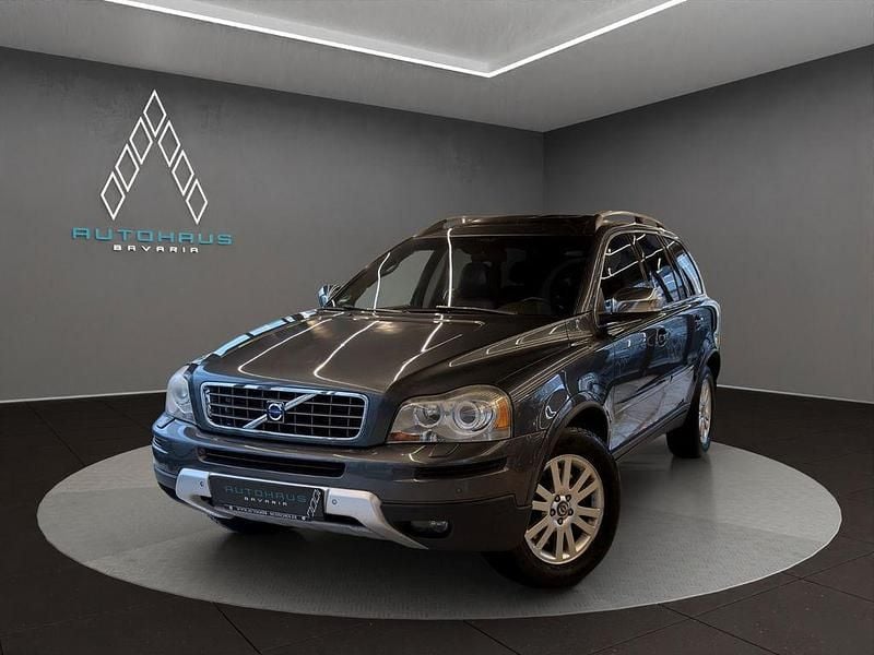 Grau Gebraucht 2007 Volvo XC90 Executive SUV | 6.490 € (Guter Preis) - Bild 1/4