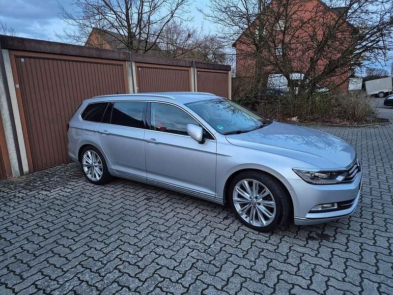 Gebraucht VW Passat Comfortline 140 PS (102 kW) 2015 Silber Limousine