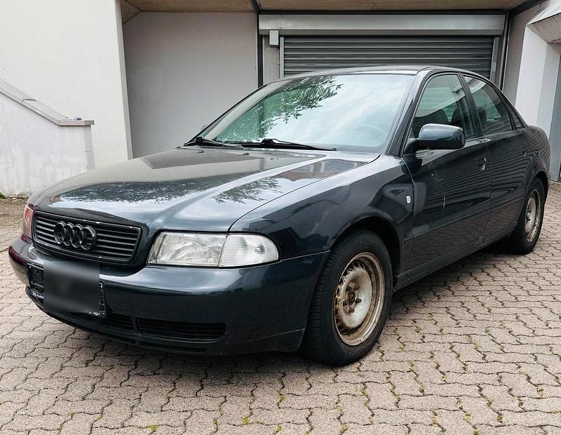 Schwarz Gebraucht 1997 Audi A4 Limousine | 1.300 € (Fairer Preis) - Bild 1/4