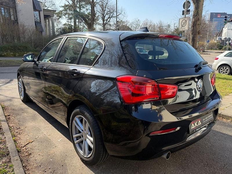 Gebraucht BMW 116 Advantage 116 PS (85 kW) 2018 Schwarz Kleinwagen