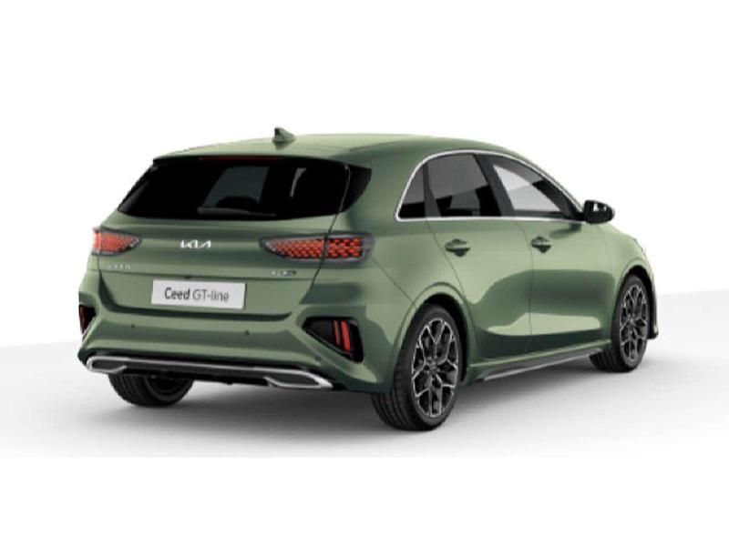 Neu Kia Ceed GT-Line 140 PS (102 kW) 2025 Experience green Kleinwagen