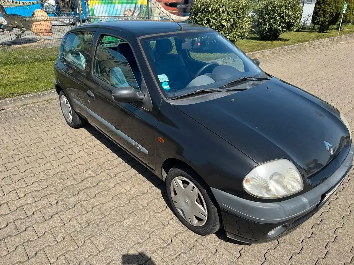 Usata Renault Clio II 2000 Nero Utilitaria