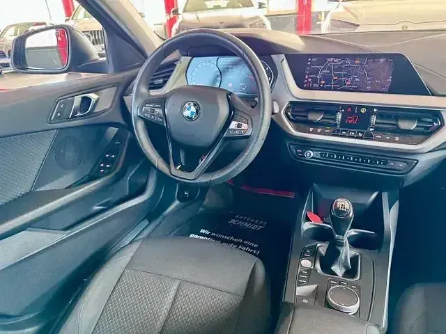 Gebraucht BMW 116 Advantage 116 PS (85 kW) 2019 Schwarz Kleinwagen