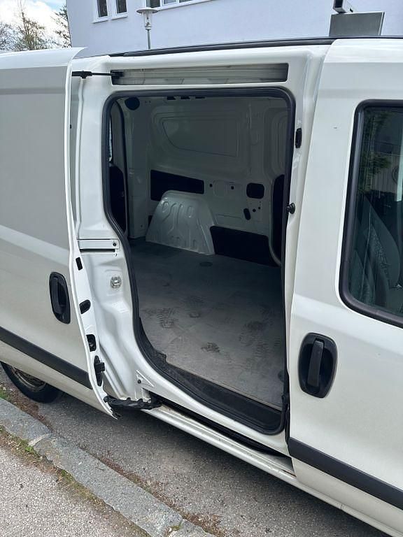 Usata Opel Combo 95 CV (69 kW) 2017 Bianco Monovolume