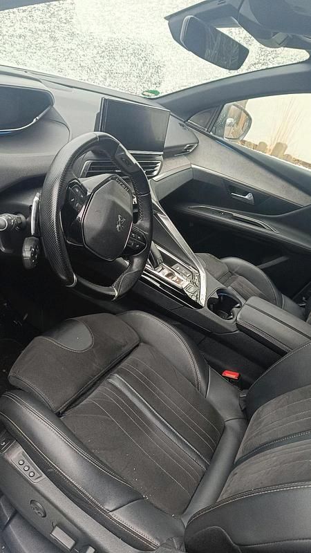 Gebraucht Peugeot 3008 131 PS (96 kW) 2022 Grau SUV