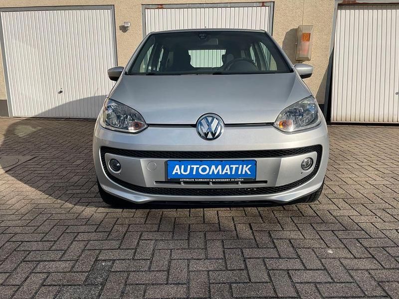 Silber Gebraucht 2015 VW up! CLUB Kleinwagen | 10.899 € (Fairer Preis) - Bild 1/4