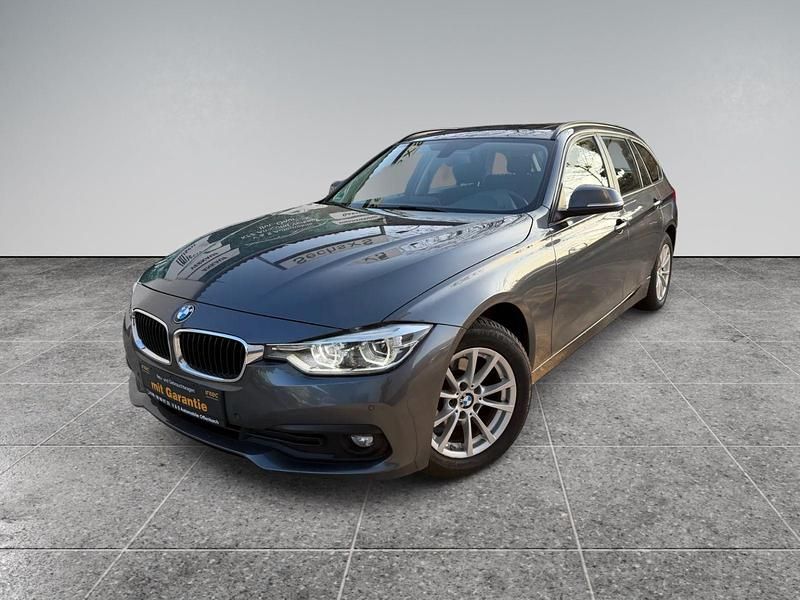 Grau Gebraucht 2016 BMW 318 Advantage Kombi | 9.990 € (Superpreis) - Bild 1/4