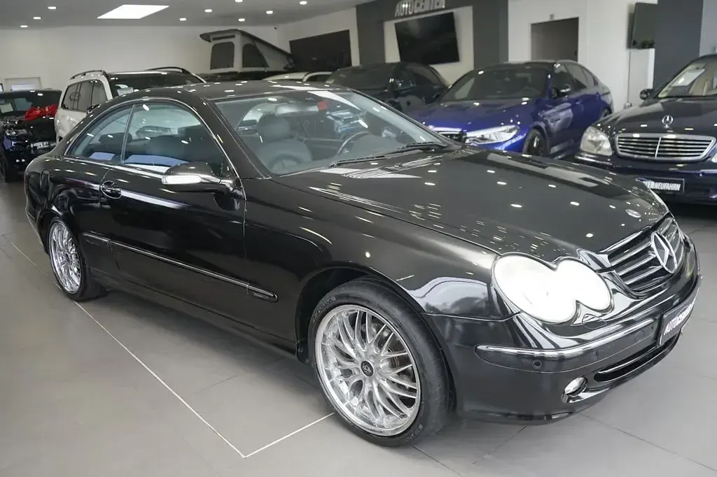Gebraucht Mercedes CLK270 170 PS (125 kW) 2004 Obsidianschwarz  metalliclack Coupé