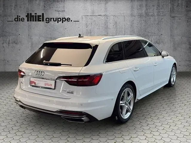 Brugt Audi A4 Advanced Plus 265 HK (194 kW) 2023 Hvid Stationcar
