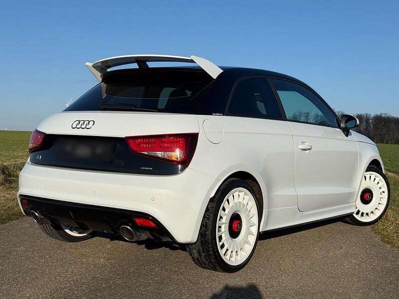 Usata Audi A1 Design 256 CV (188 kW) 2012 Bianco Utilitaria