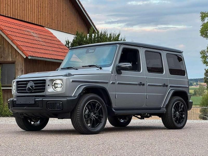 Designo platin magno Neu 2025 Mercedes G450 AMG SUV | 201.109 € - Bild 1/4