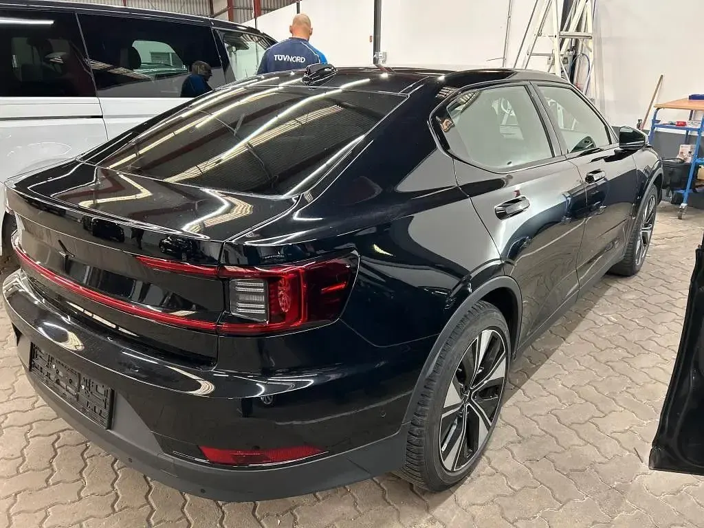 Gebraucht Polestar 2 Pilot 169 kW (231 PS) 2022 Onyx black Kleinwagen