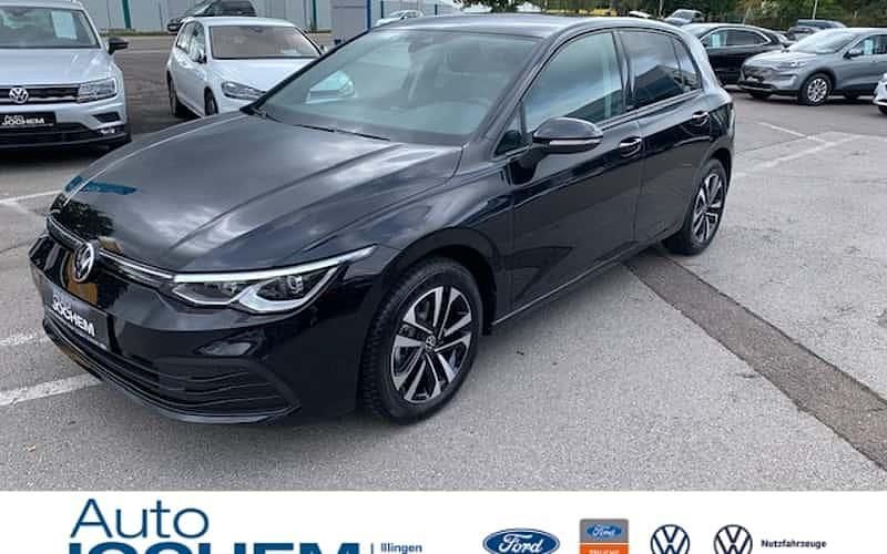 Schwarz Gebraucht 2021 VW Golf VIII United Limousine | 22.950 € (Etwas zu teuer) - Bild 1/4