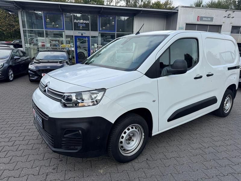 Weiß Gebraucht 2019 Citroën Berlingo Van / Kleinbus | 6.999 € (Superpreis) - Bild 1/4