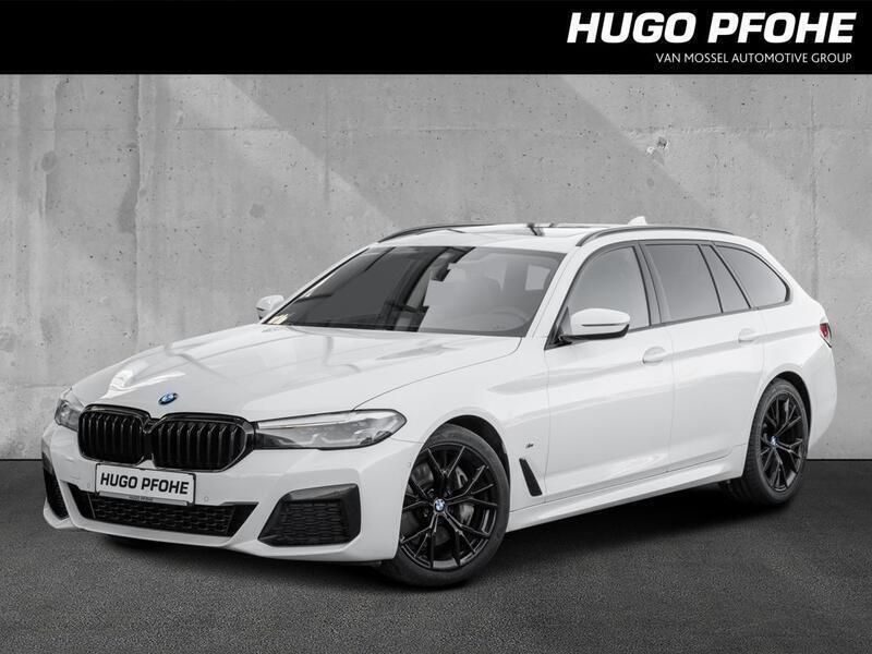 Alpinweiss iii Gebraucht 2021 BMW 530 M Sport Kombi | 38.289 € (Etwas zu teuer) - Bild 1/4