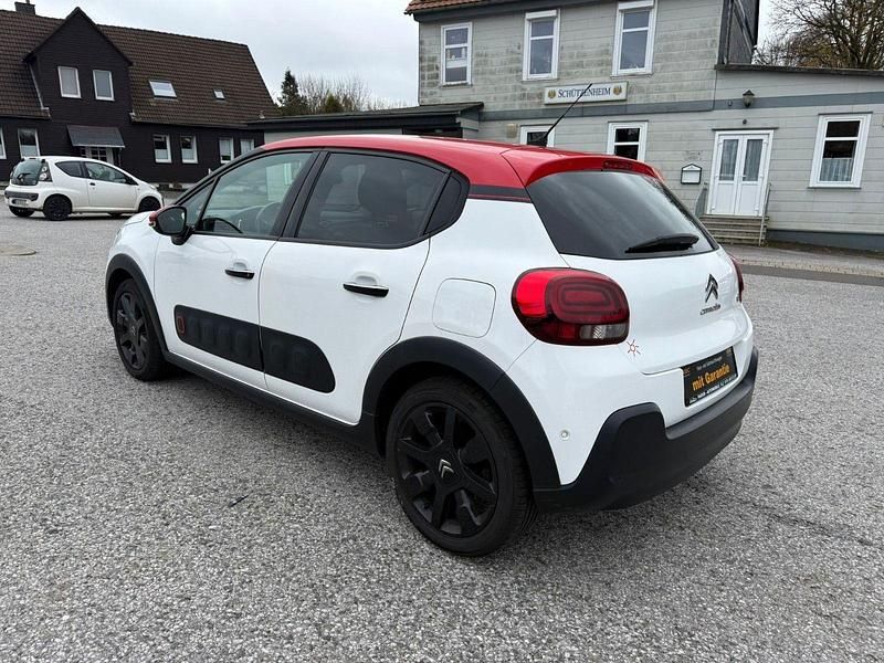 Gebraucht Citroën C3 Shine 110 PS (80 kW) 2018 Weiß Limousine