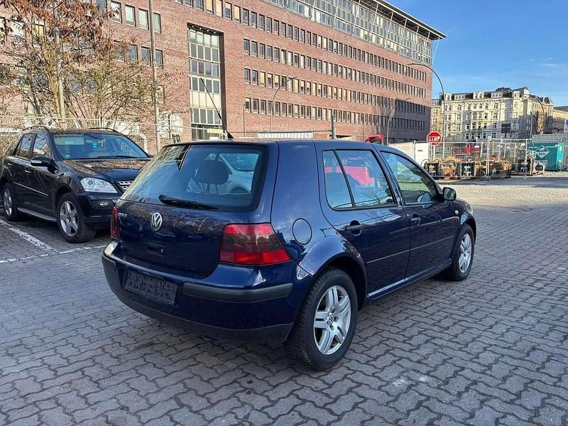 Gebraucht VW Golf IV Trendline 75 PS (55 kW) 2003 Blau Limousine