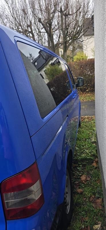 Gebraucht VW Multivan 130 PS (95 kW) 2004 Blau Van