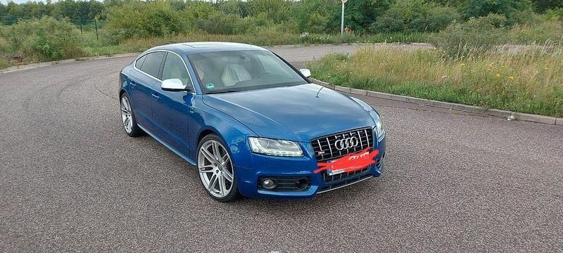 Blau Gebraucht 2010 Audi S5 Sportback Ambiente Kleinwagen | 12.490 € (Superpreis) - Bild 1/4