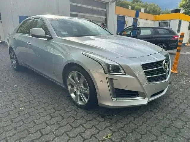 Gebraucht Cadillac CTS 276 PS (202 kW) 2015 Silber Limousine