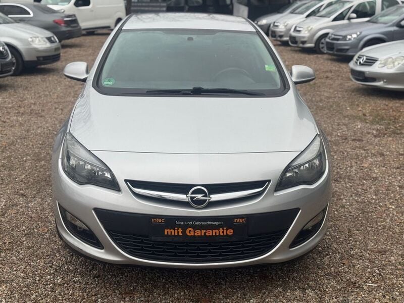 Gebraucht Opel Astra Active 120 PS (88 kW) 2014 Silber Limousine