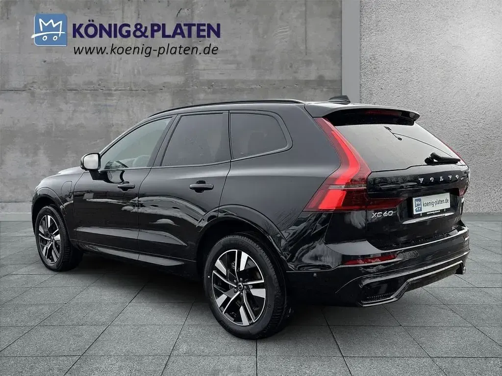 Nuova Volvo XC60 Plus 253 CV (186 kW) 2025 Nero SUV