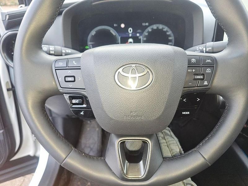 Gebraucht Toyota C-HR 152 PS (111 kW) 2025 Weiß SUV