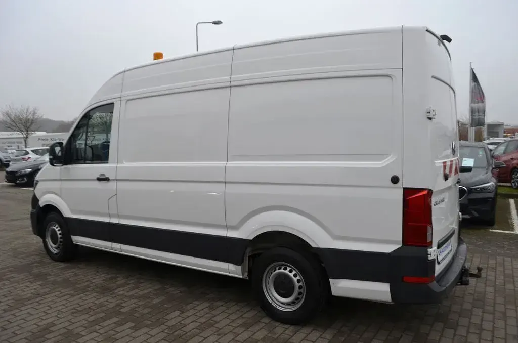 Gebraucht VW Crafter 177 PS (130 kW) 2023 Candyweiss Van