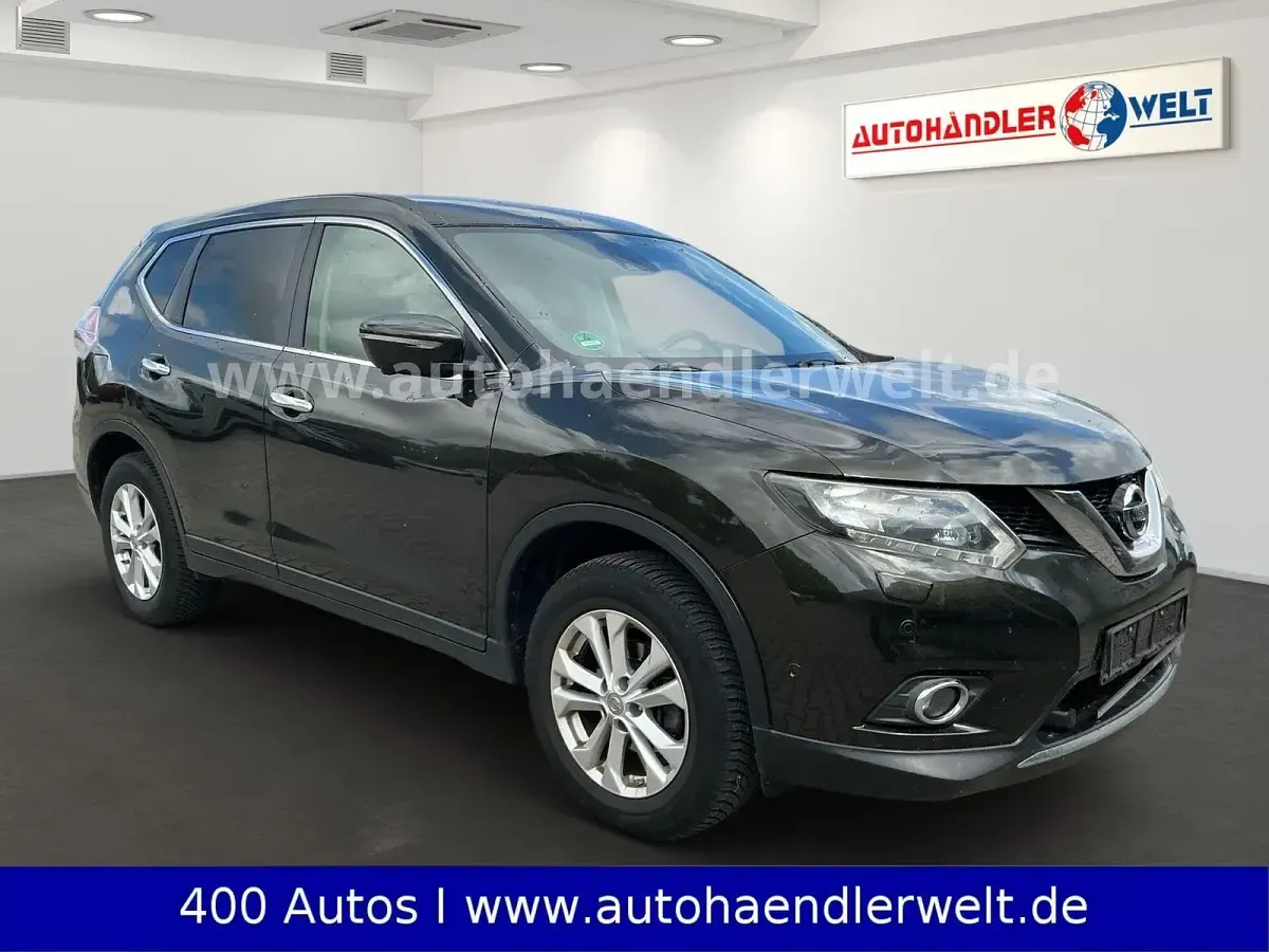 Gebraucht Nissan X-Trail Tekna 131 PS (96 kW) 2014 Dunkelgrün SUV