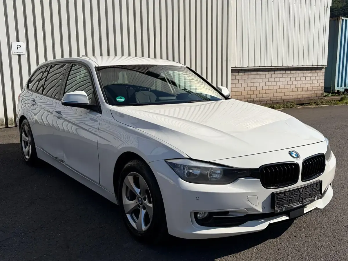 Gebraucht BMW 320 Efficient Dynamics 163 PS (119 kW) 2014 Weiß Kombi
