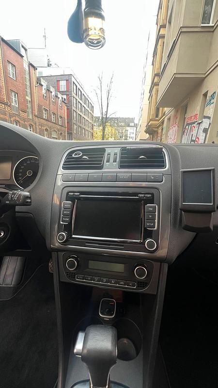 Gebraucht VW Polo Sport 86 PS (63 kW) 2010 Rot Kleinwagen
