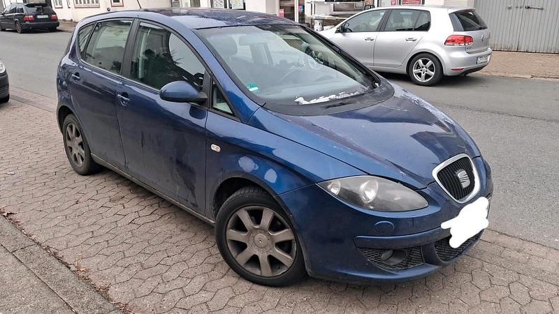 Blau Gebraucht 2005 Seat Altea Van / Kleinbus | 2.500 € (Guter Preis) - Bild 1/3