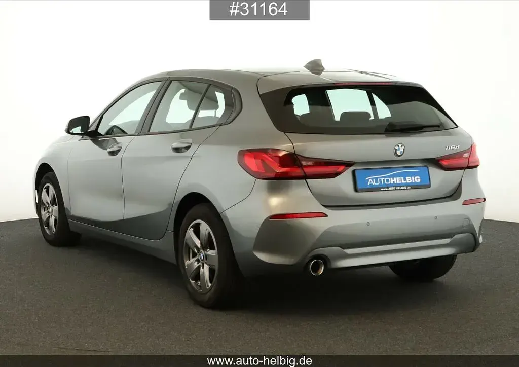 Używany BMW 116 Advantage 116 KM (85 kW) 2023 Szary Hatchback