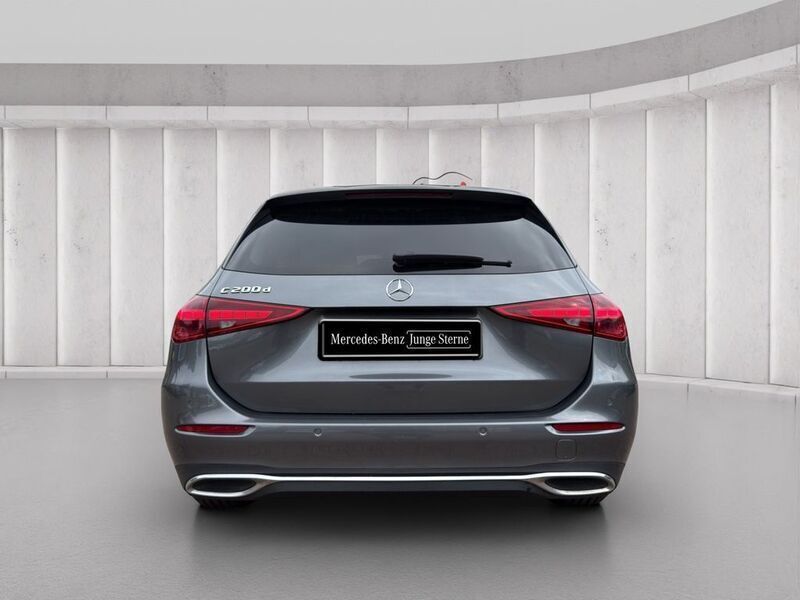 Gebraucht Mercedes C200 Advanced Plus 163 PS (119 kW) 2023 Grau Limousine