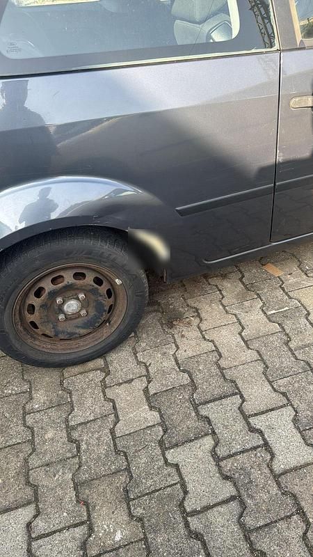 Gebraucht Ford Fiesta 60 PS (44 kW) 2005 Blau Kleinwagen