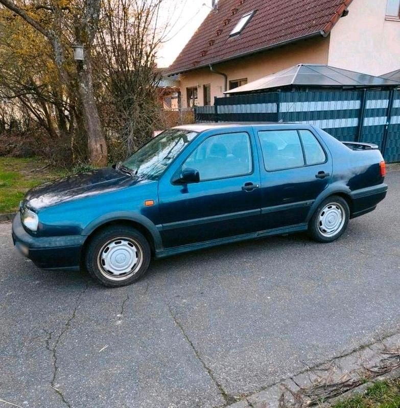 Gebraucht VW Vento GT 115 PS (84 kW) 1994 Blau Limousine