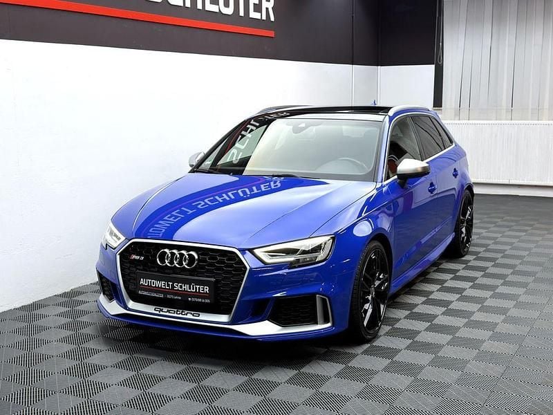 Individual nogaroblau perleffe Gebraucht 2018 Audi RS3 Sport Limousine | 48.900 € (Etwas zu teuer) - Bild 1/4