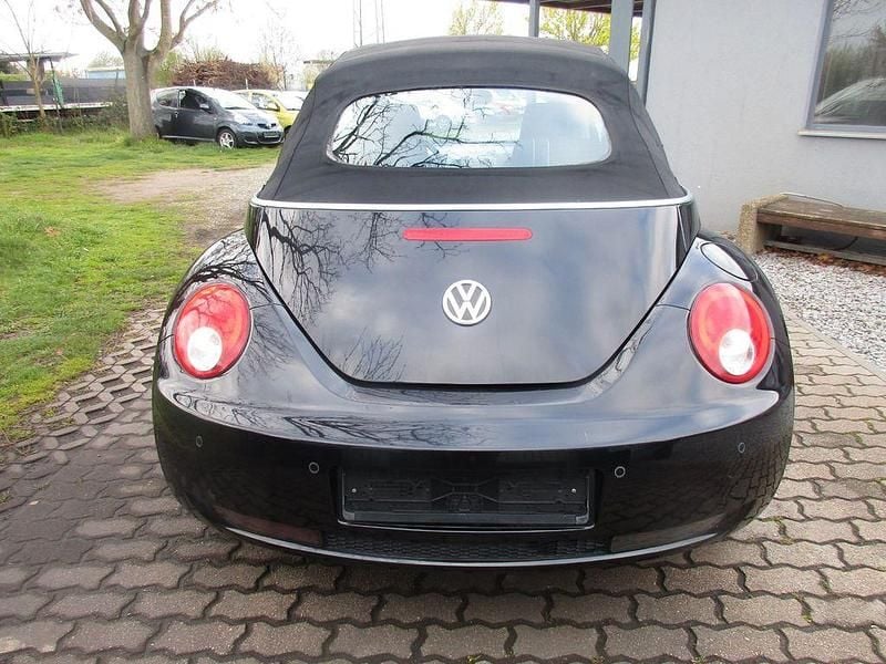 Gebraucht VW New Beetle Cabriolet 75 PS (55 kW) 2009 Schwarz Cabrio
