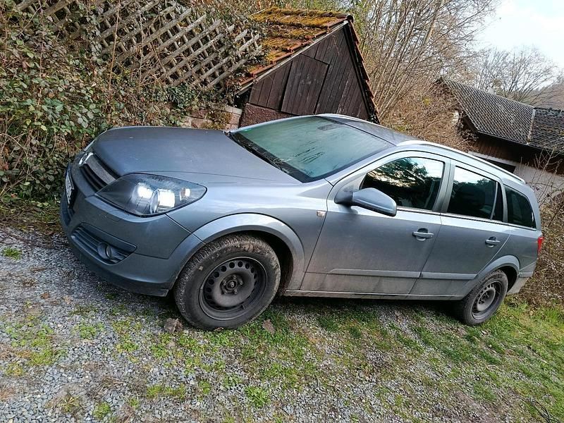 Gebraucht Opel Astra 108 PS (79 kW) 2005 Grau Kombi