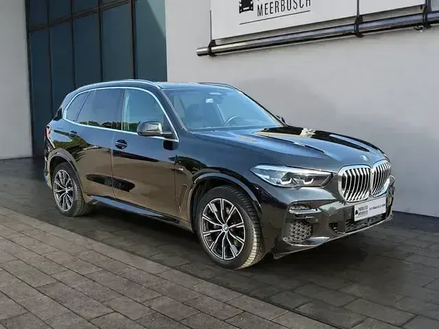Gebraucht BMW X5 M Sport 286 PS (210 kW) 2023 Schwarz SUV