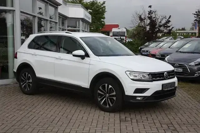 Gebraucht VW Tiguan 150 PS (110 kW) 2020 Weiß SUV